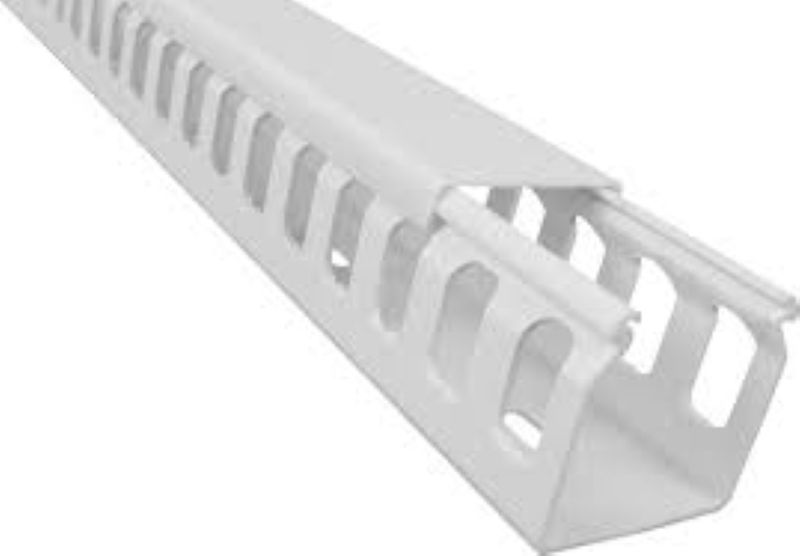 Canaleta-Ventilada-30x30x2-Metro-Branco-Perlex