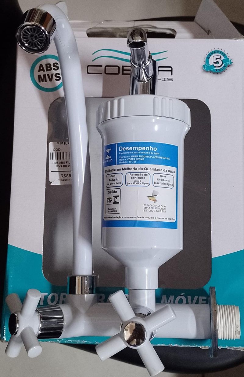 Torneira-Abs-Filtro-Parede-C-31-Mvs-Plastico-Branca-Cobra-Metais