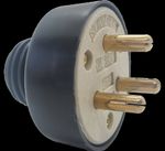 Isolador-Plug-Trifasico-30A-380V-Germer